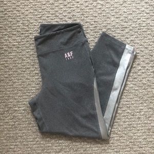 A&F grey leggings